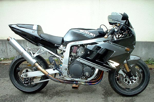 SUZUKI GSX-R1100